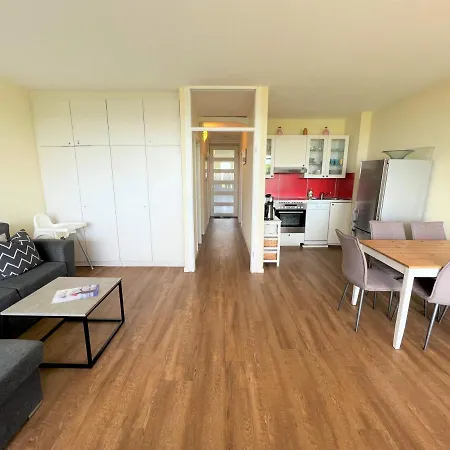 App 28 - Strandlage Sierksdorf